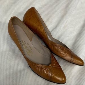 Thos Cort LTD Bronze Shoes 71/2 AAAA